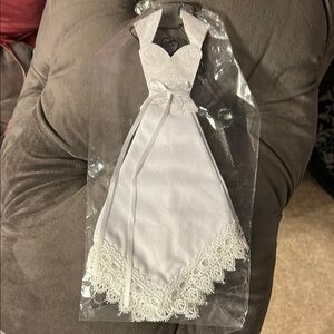 Elegant White Lace handkerchief for wedding bouquet